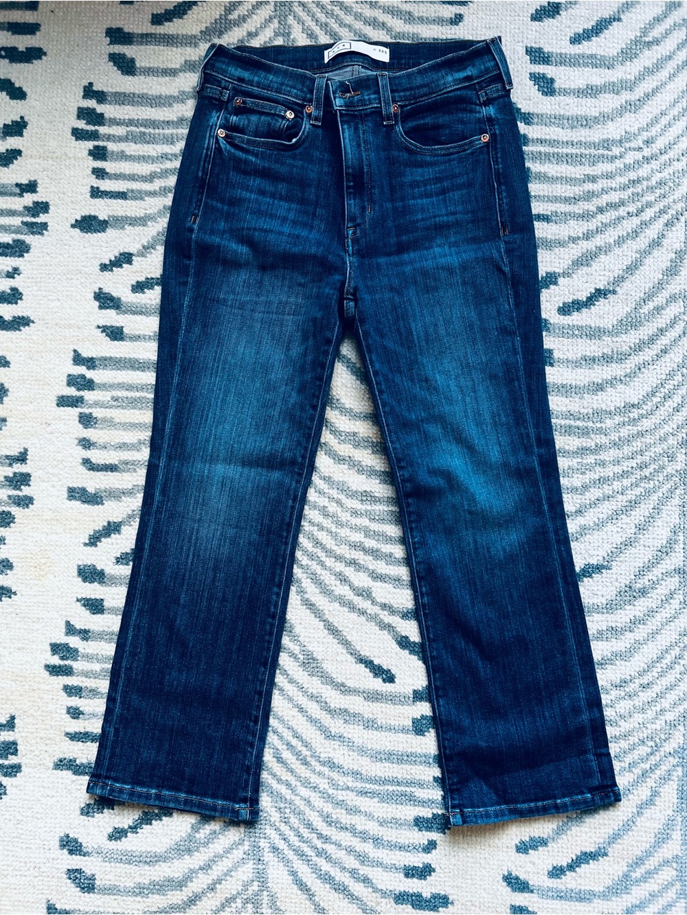 AYR The Pop Jeans on Laid Back - Picture 2 of 4